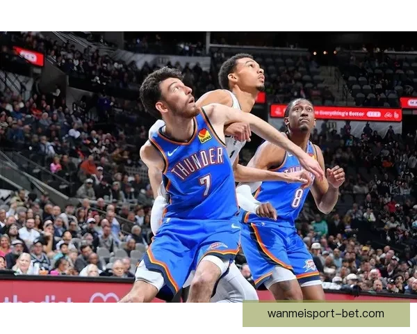文班亚马统治攻防砍下26分14篮板马刺三人20加狂胜热火迎来六连胜